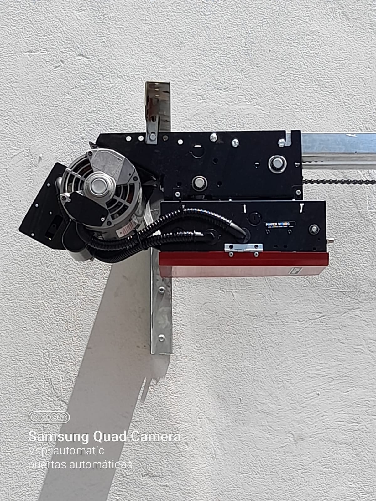 Motor Liftmaster alto tránsito